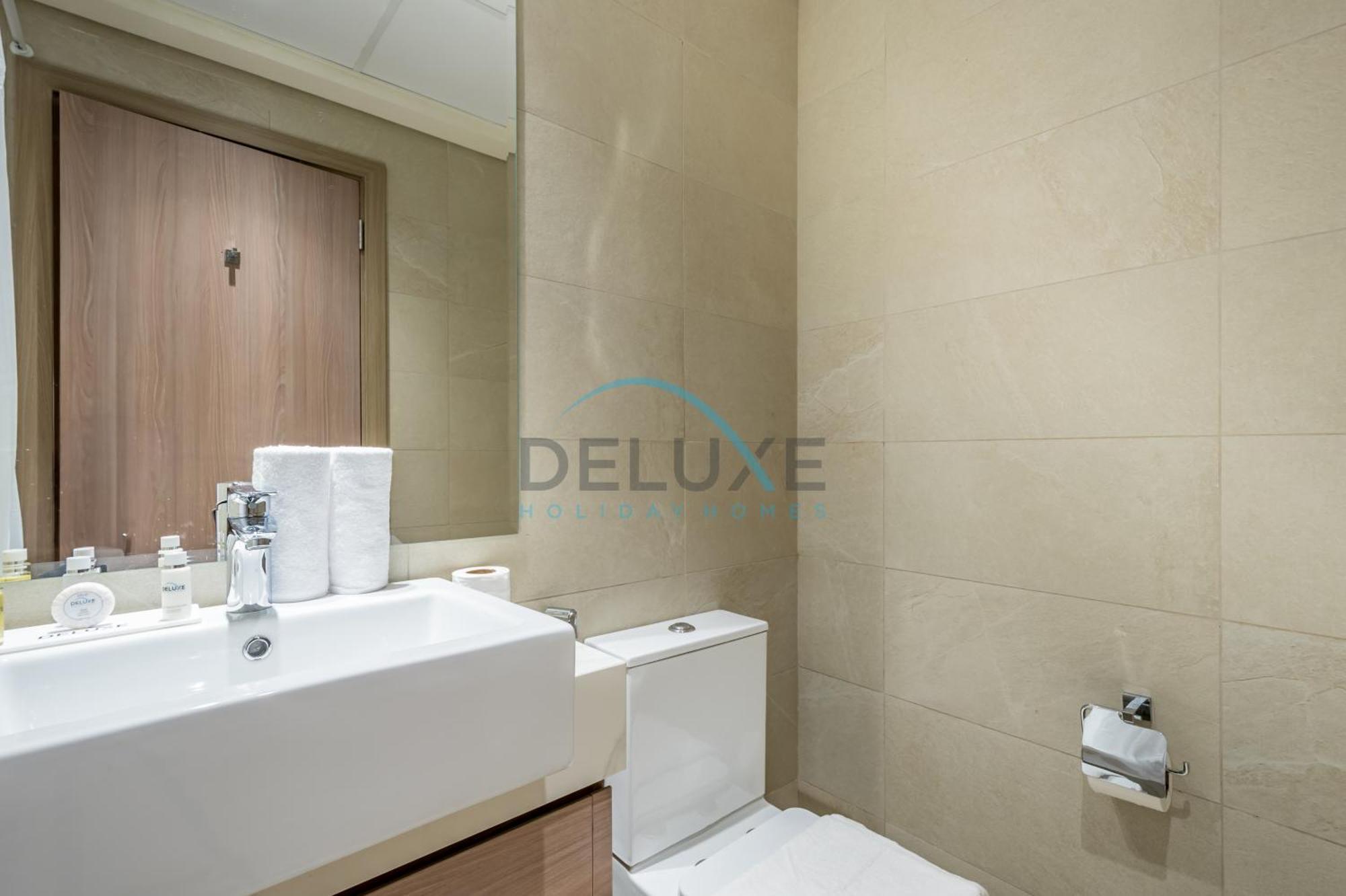 Apartment Charming In Azizi Riviera 48 By Deluxe Homes Dubai